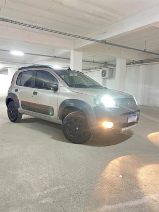FIAT UNO 1.0 WAY 8V FLEX 4P MANUAL FIAT UNO 1.0 WAY 8V FLEX 4P MANUAL